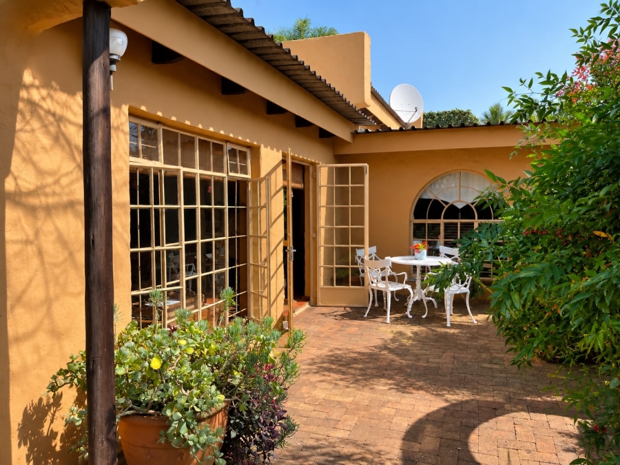 4 Bedroom Property for Sale in Wilkoppies North West